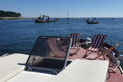 Location Bateau à moteur Lacaze 8,96 Lège-Cap-Ferret