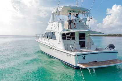 Verhuur Motorboot Riviera Riviera 49 Bayahíbe