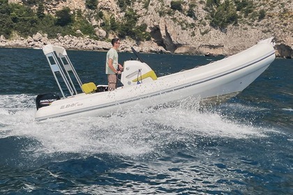 Hire Boat without licence  Gommone 2 BAR 620 Sorrento