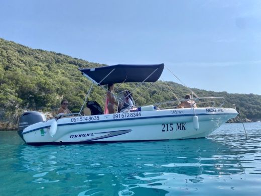 Malinska Motorboat Ranieri Marvel 19 alt tag text