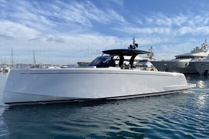 Charter Motorboat PARDO YACHTS 43 Golfe Juan