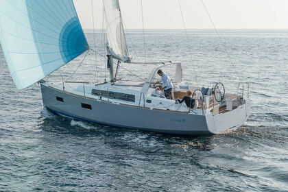 Miete Segelboot BENETEAU OCEANIS 38 Port de Pollença