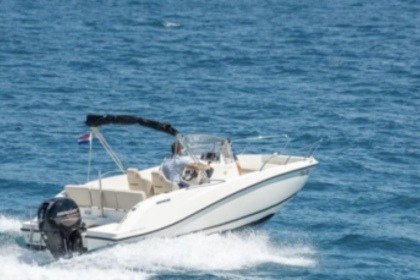 Miete Motorboot Quicksilver 675 Open Marseille
