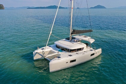 Verhuur Catamaran  Lagoon 42 Fethiye