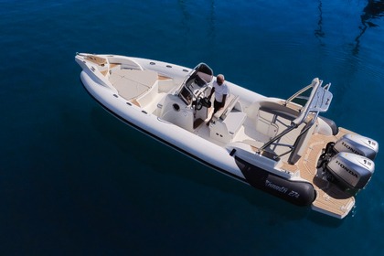 Hyra båt RIB-båt Marlin 274 Salerno