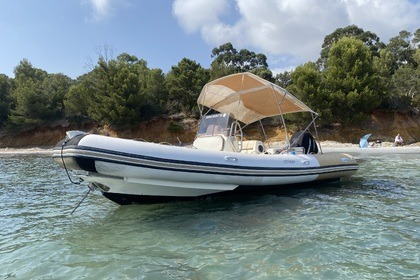 Location Semi-rigide ⭐️PROMO ZODIAC 7,5 m 300 ch Zodiac Hyères