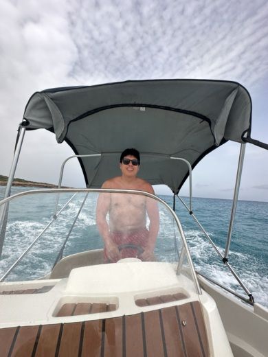 Es Trenc Motorboat Remus 450sc alt tag text