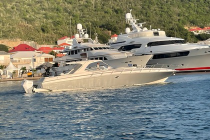 Location Bateau à moteur Fountain 53 Custom Express Cruiser Marigot