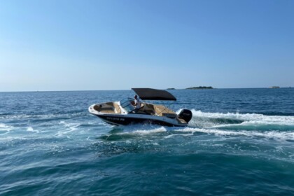 Noleggio Barca a motore Sea Ray Sea Ray 19 spx OB Fontane