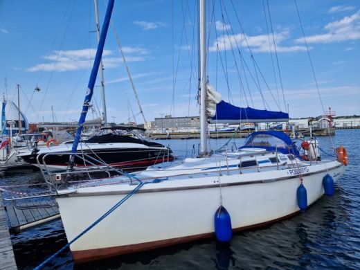 Danzig Sailboat Janmor 31 alt tag text