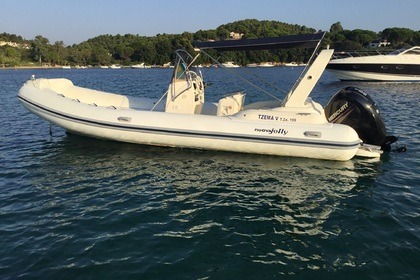 Location Semi-rigide Nuova Jolly Nj 700 Skiathos