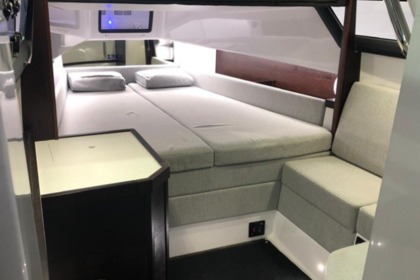 Miete Motorboot Axopar 37 Stockholm