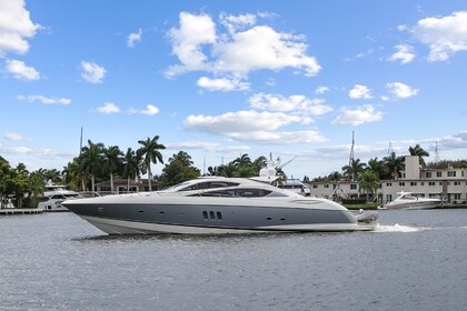 Miete Motoryacht Sunseeker 82 Predator Fajardo