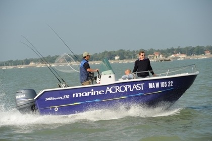 Location Bateau à moteur Acroplast Beluga Le Verdon-sur-Mer