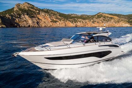 Charter Motor yacht Princess V50 Beaulieu-sur-Mer