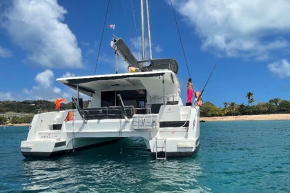 Charter Catamaran Fountaine Pajot ISLA 40 (4 CAB + 1 /  2 SDB) Pointe-a-Pitre