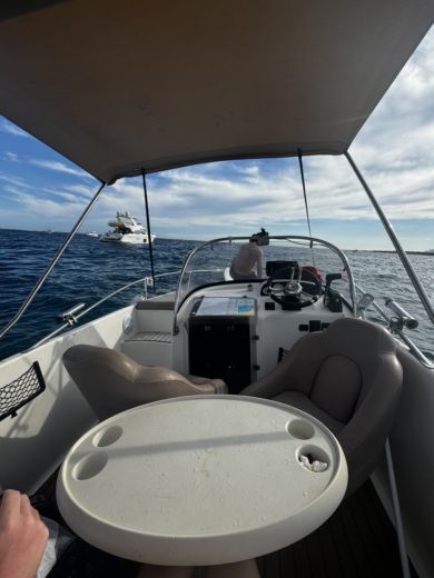 Mandelieu-La Napoule Motorboat Polyesteryacht Titanium650 alt tag text