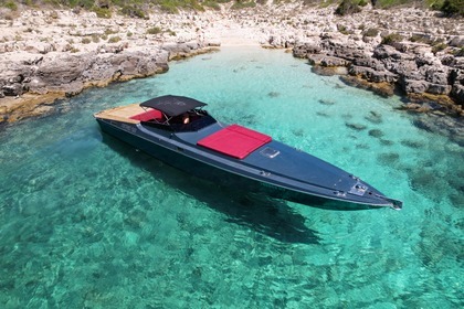 Charter Motorboat Cigala e Bertinetti Nitro 50 Hvar