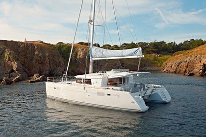 Charter Catamaran LAGOON 450 Lefkada
