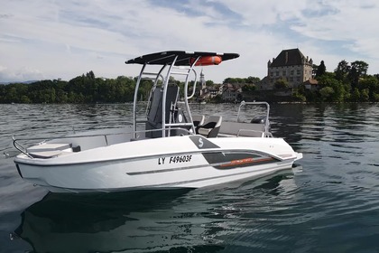 Miete Motorboot Beneteau 