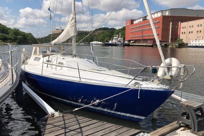 Hyra båt Segelbåt Hallberg Rassy 352 (copy, improoved) Stockholm