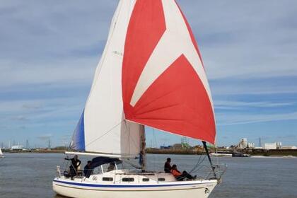 Rental Sailboat Malo 40H London