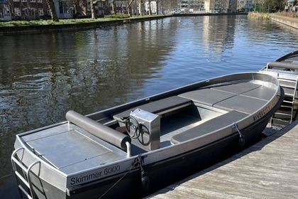 Charter Motorboat Sloep Deluxe Skimmer 6000 Rotterdam