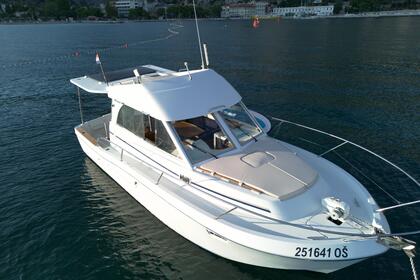 Miete Motoryacht Beneteau Antares 9 Split