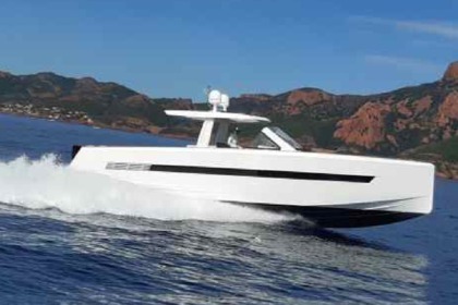 Rental Motorboat Fjord 52 Saint-Tropez