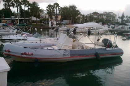 Hyra båt RIB-båt JOKER BOAT Clubman 24' Le Gosier