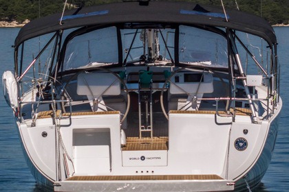 Hire Sailboat Hanse Yachts Hanse 458 - 3 cab. Šibenik