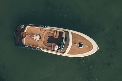 Aluguel Iate a motor Giol Imago Veneza