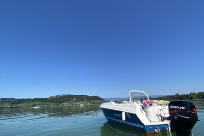 Charter Motorboat Quicksilver 500 Commander Vallamand