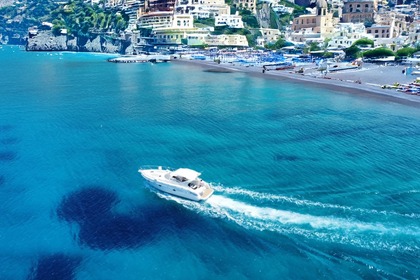 Location Bateau à moteur Cranchi DayCruise 35 S Sport Positano