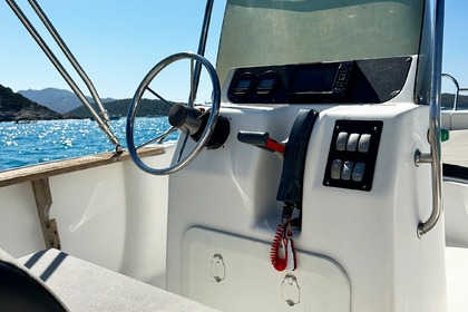Charter Motorboat Sessa Marine Key Largo 19 Saint-Florent