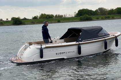Charter Motorboat Primeur 700 Kortgene