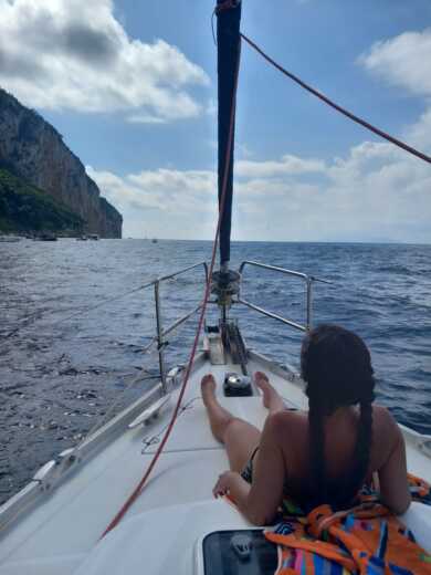 Castellammare di Stabia Sailboat BENETEAU CYCLADES 43.4 alt tag text