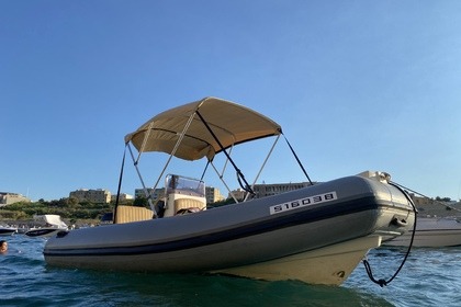 Charter Motorboat BSC Colzani 480 Ta' Xbiex