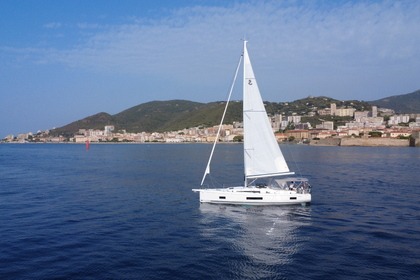 Hyra båt Segelbåt BENETEAU OCEANIS 46.1 Ajaccio