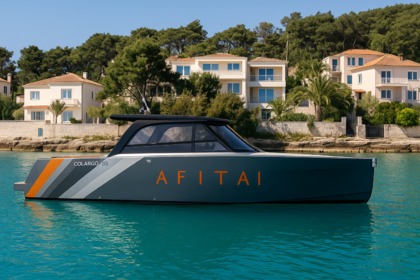 Hire Motorboat Colnago Colnago 35 Hvar