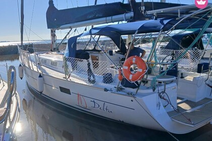 Hire Sailboat Delta Yacht Charter Delta 41 Angra dos Reis