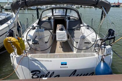 Verhuur Zeilboot Bavaria Yachtbau Bavaria Cruiser 37 - 3 cab. Lelystad- Haven