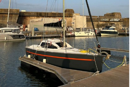 Alquiler Velero Fora Marine Rm 8.80 Lorient