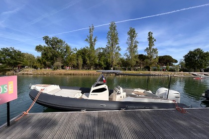 Charter Motorboat Capelli Capelli Tempest 900 Mandelieu-La Napoule