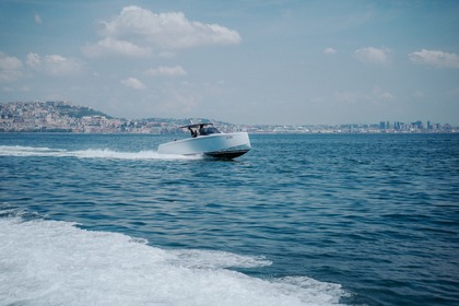 Noleggio Barca a motore Cantiere del Pardo Pardo 43 Napoli