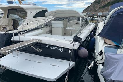 Charter Motorboat Itama 38 Terracina