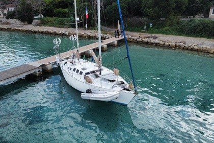 Hire Sailboat Chantier Perret Fast 38 Cannes