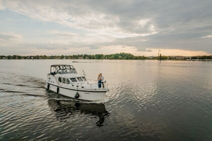 Charter Houseboat Gruno Werft Gruno 37 Exellent Werder