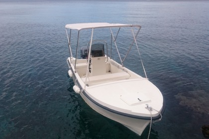 Verhuur Motorboot Murterino 25 hp free gasoline Hvar