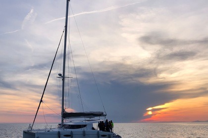 Verhuur Catamaran Fountaine Pajot Mahe San Vito Lo Capo